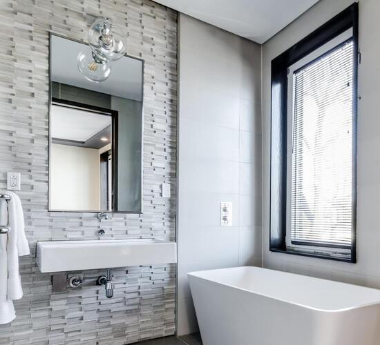 Dixie Flooring Outlet Walls